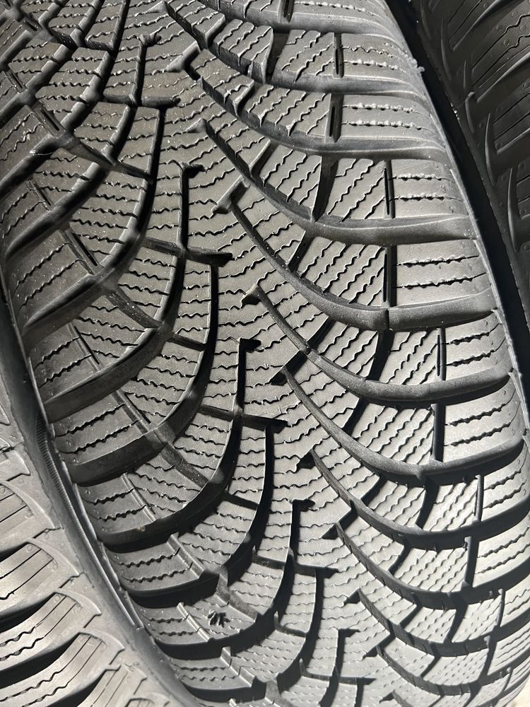 195/65/15 R15 Goodyear Ultra Grip 9 4шт зима