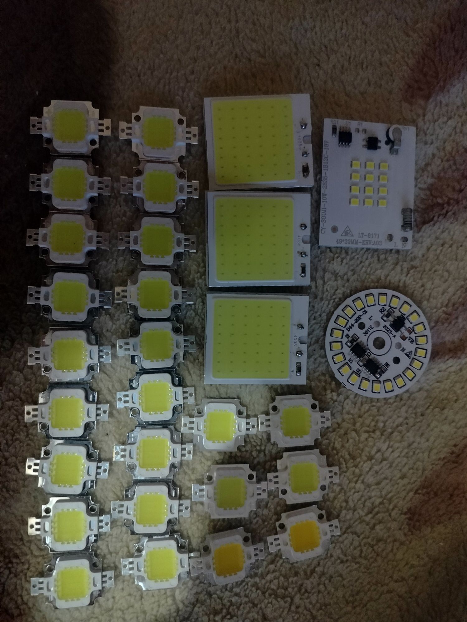 Світлодіодна панель 12 вольт, для ЗСУ ціна у двічі меньше. ціна за шт.