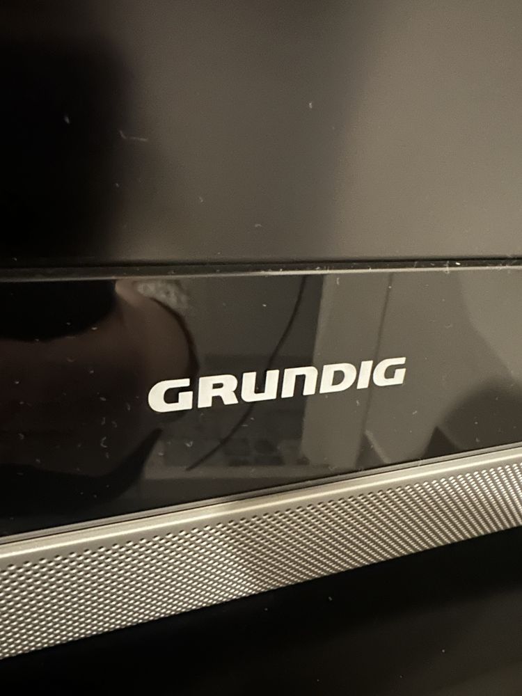 Telewizor GRUNDIG  lcd