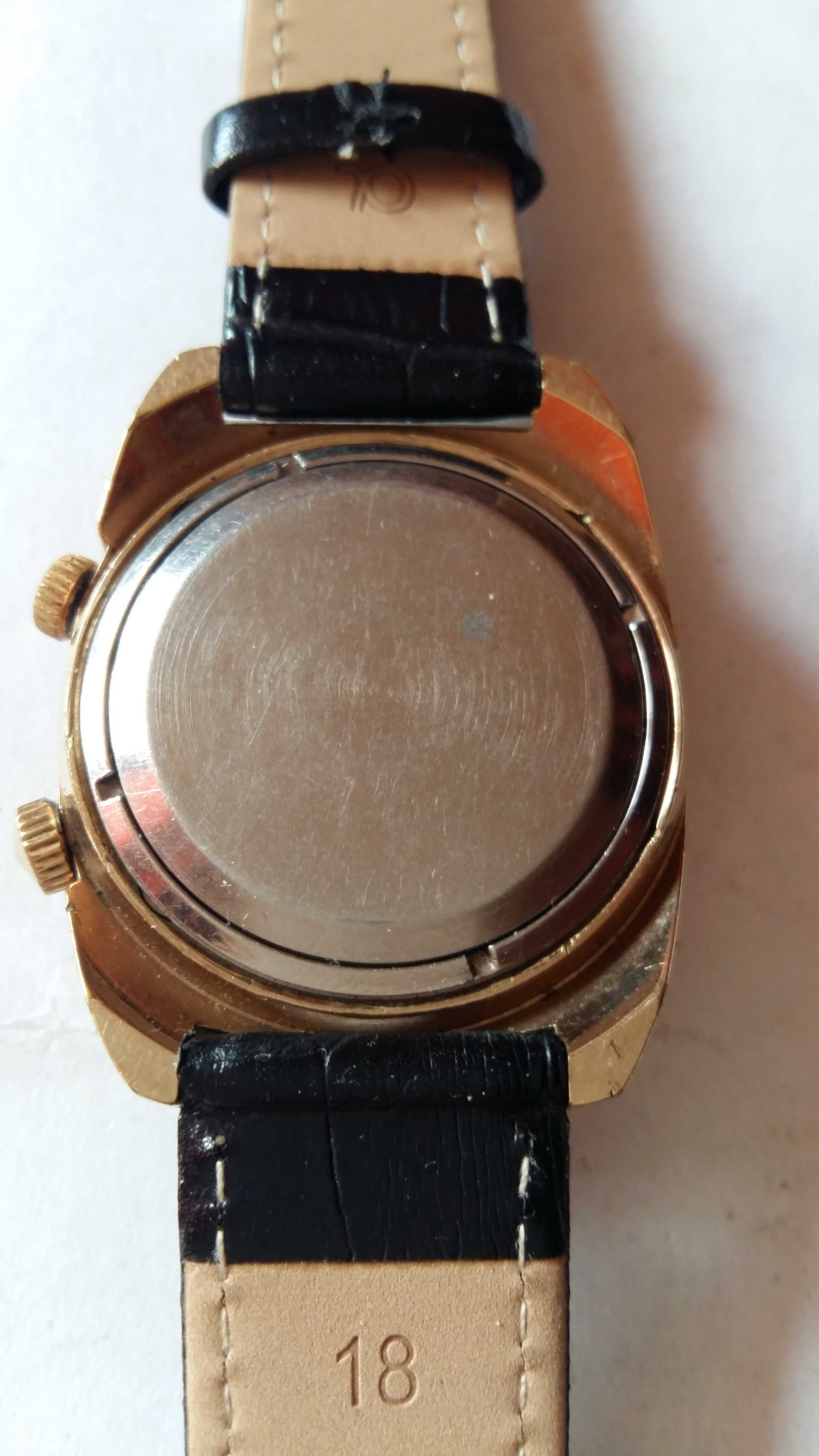 Zegarek POLJOT 18 jewels Alarm pozłacany.