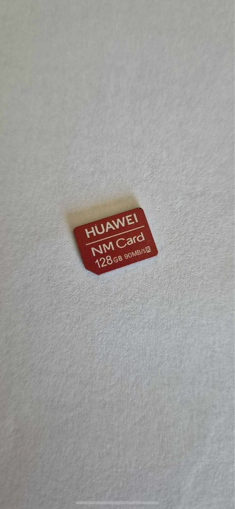 Huawei P30 PRO 128/6  + Karta pamieci Huawei 128GB