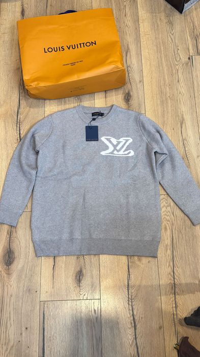 Louis Vuitton Logo Teddy Sweater XL