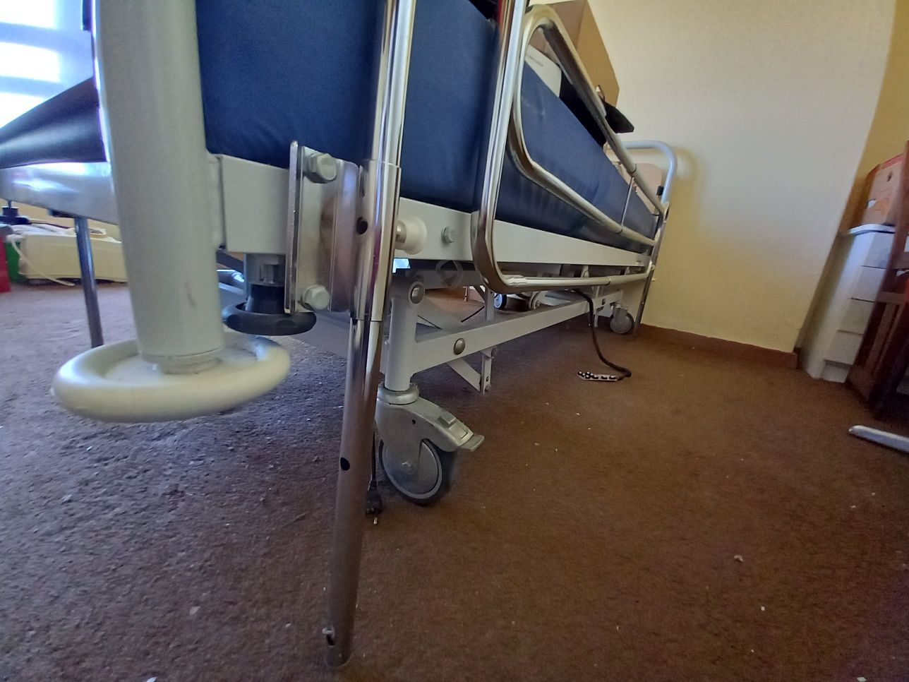 Marquesa hospitalar + brinde
