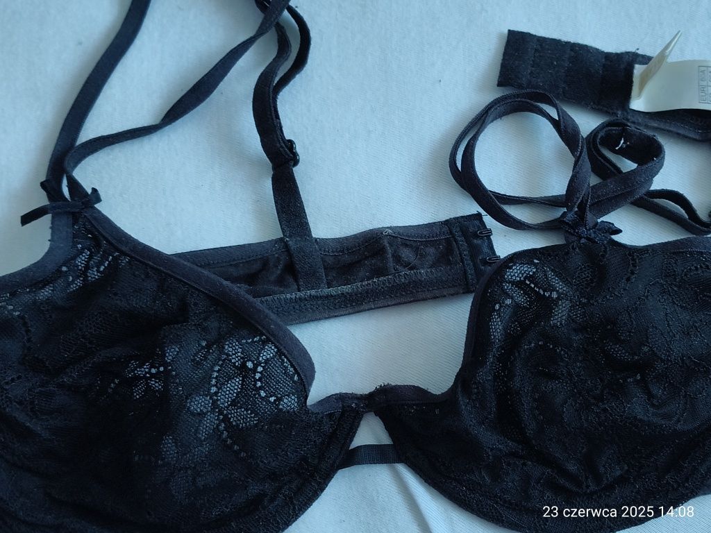 Biustonosz stanik sexy H&M koronkowy 80A prześwituje