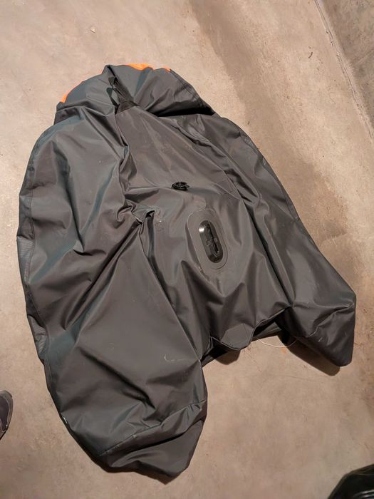 Pływadełko Belly Boat Caperlan Float Tube FLTB-5 V2 + akcesoria