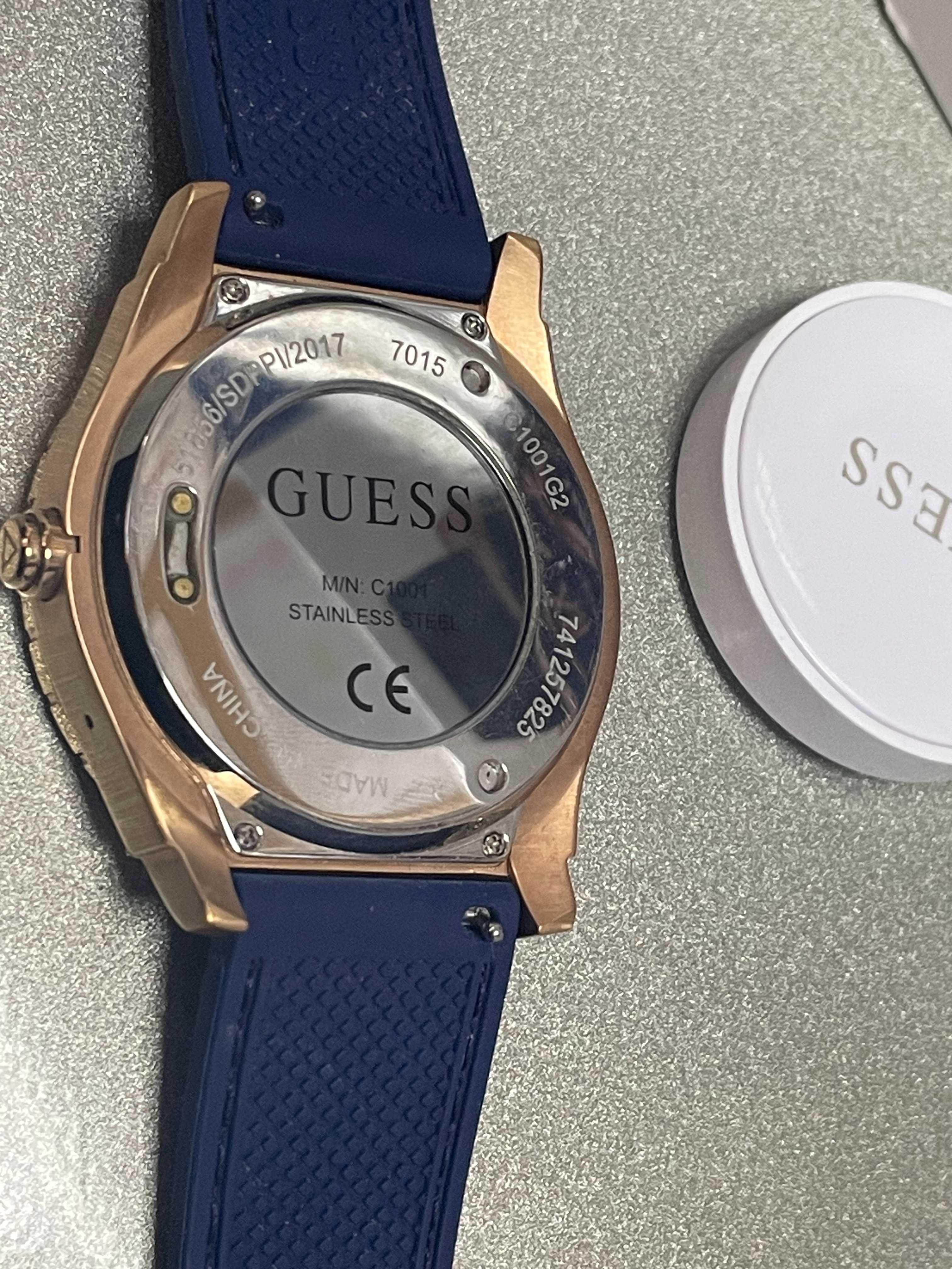 Guess Connect Smartwatch C1001