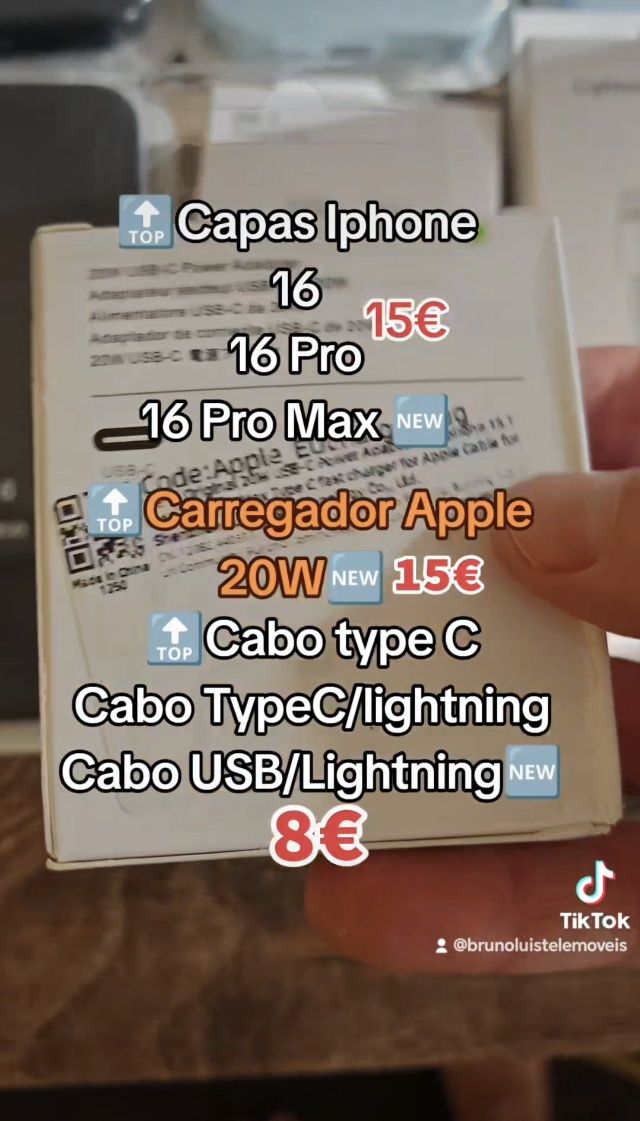 Capas iPhone 16 e Carregador e cabos
