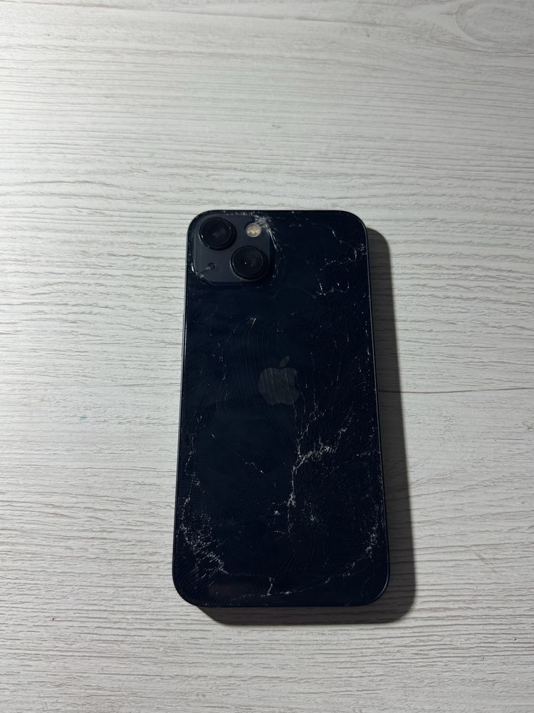 Iphone 13 128GB.