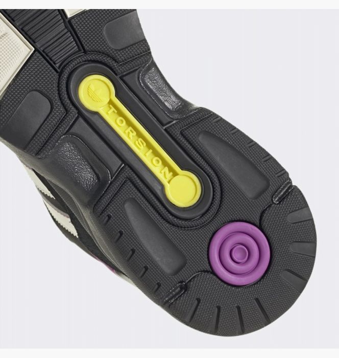 Кросівки adidas retropy f90