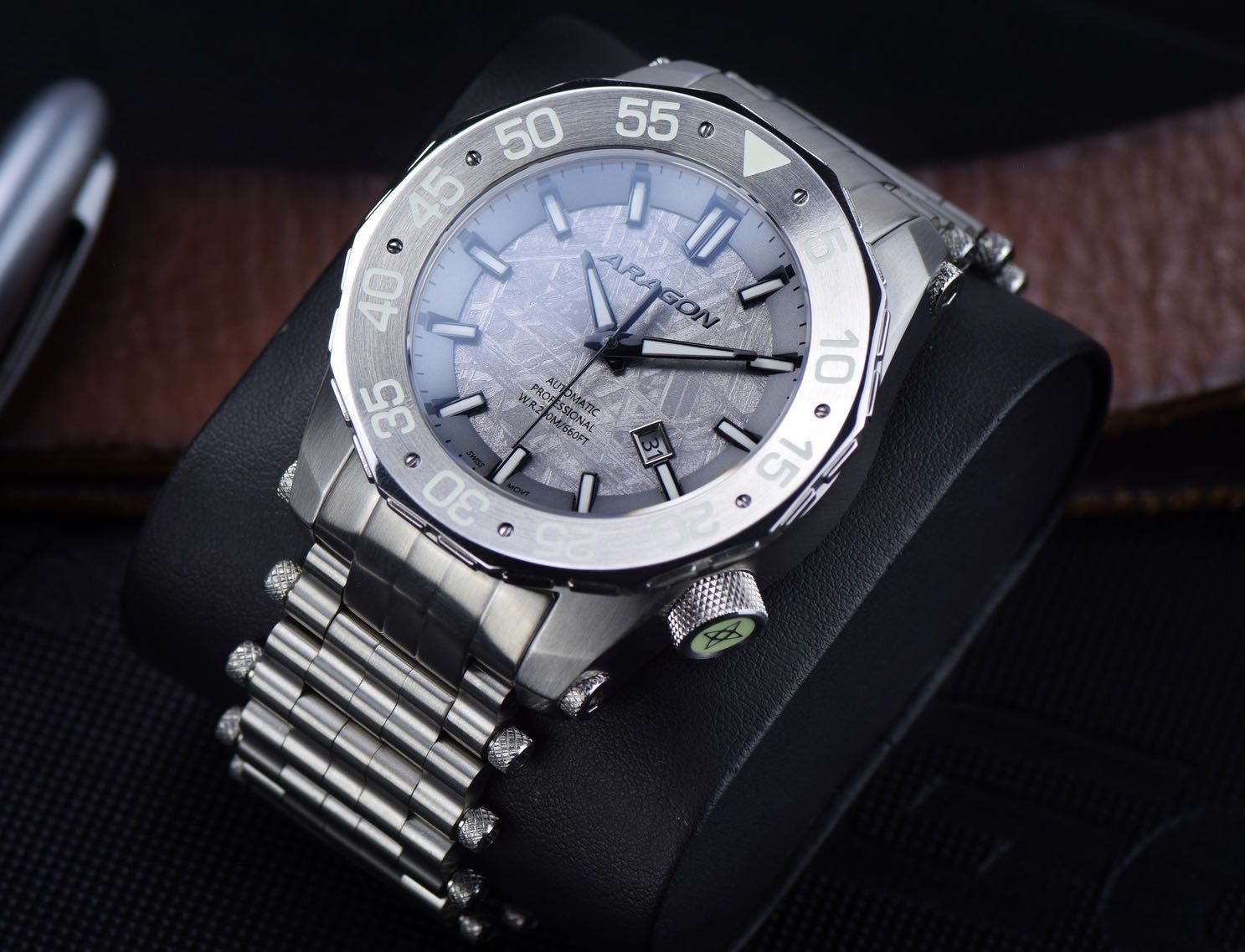 Часы ARAGON Sea Charger Meteorite LE 50 mm. Swiss Automatic 200 MT