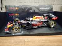 1:18 Minichamps F1 Red Bull Racing Honda RB168 M.Verstappen Winner2021