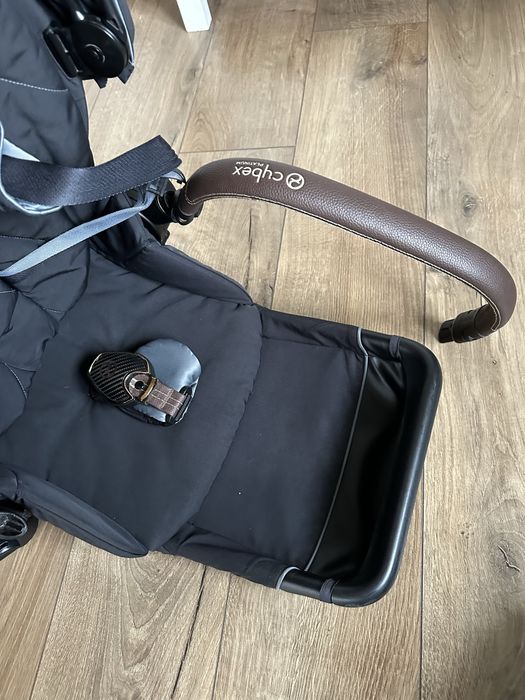 Stelaz z tapicerka cybex priam