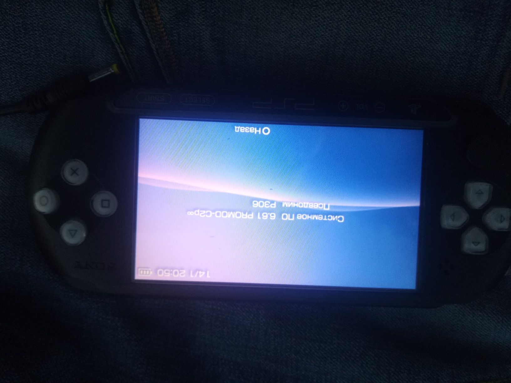 psp e 1008 ,флэшка 16Гб , зарядка, АКБ