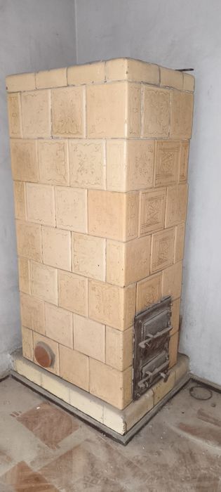 Piec kaflowy używany