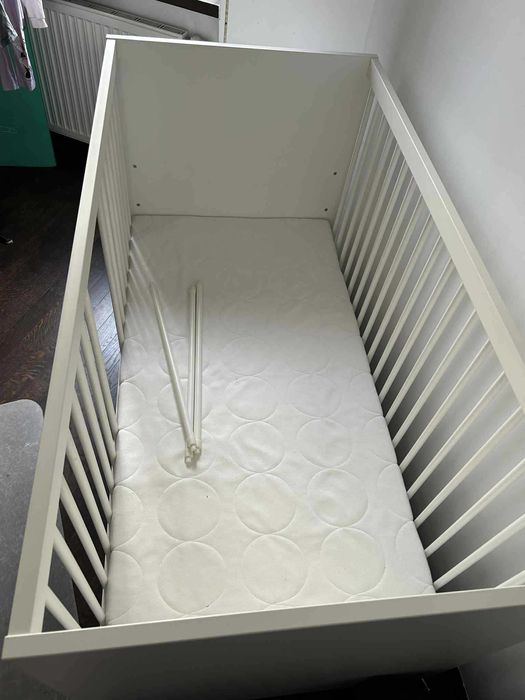 łóźeczko dziecięce 140x70 z materacem (przescieradlo gratis)