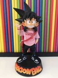 Dragon Ball - Son Goku Supreme