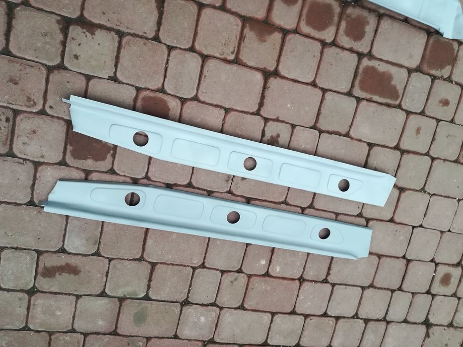 Fiat 126p progi wewnętrzne komplet lewy i prawy