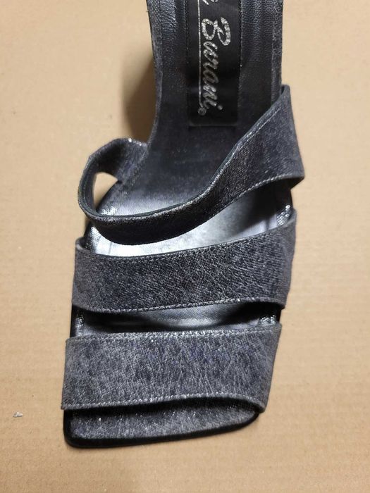 Sandálias Prateadas - Rita Barani