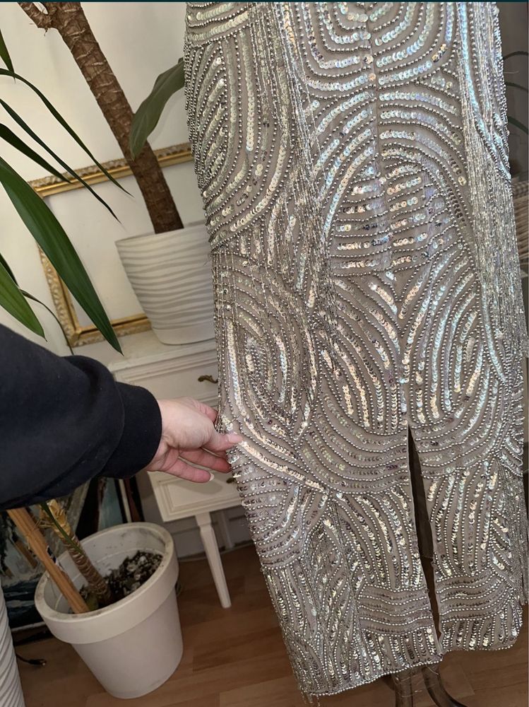 Srebrna cekinowa sukienka midi midaxi frędzle 46 3 xl 44 xxl asos luxe