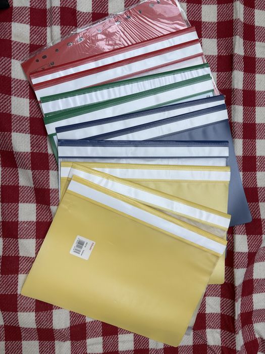 Zestaw szkolny- skoroszyty i koszulki