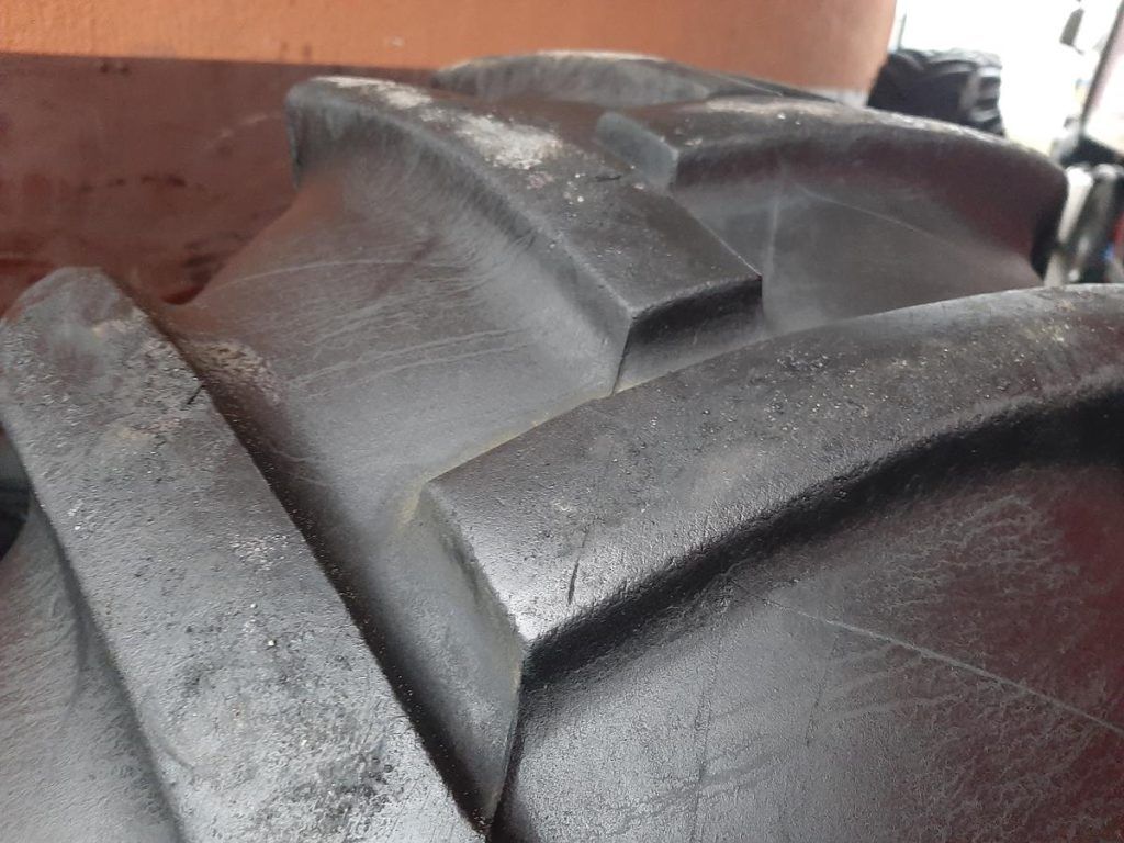 Opona używana rolnicza 16.9-30 ; 16.9R30 MITAS TD-03 900zł W4158