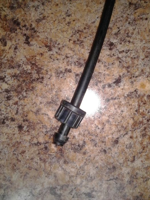 Шланг для зливного бачка