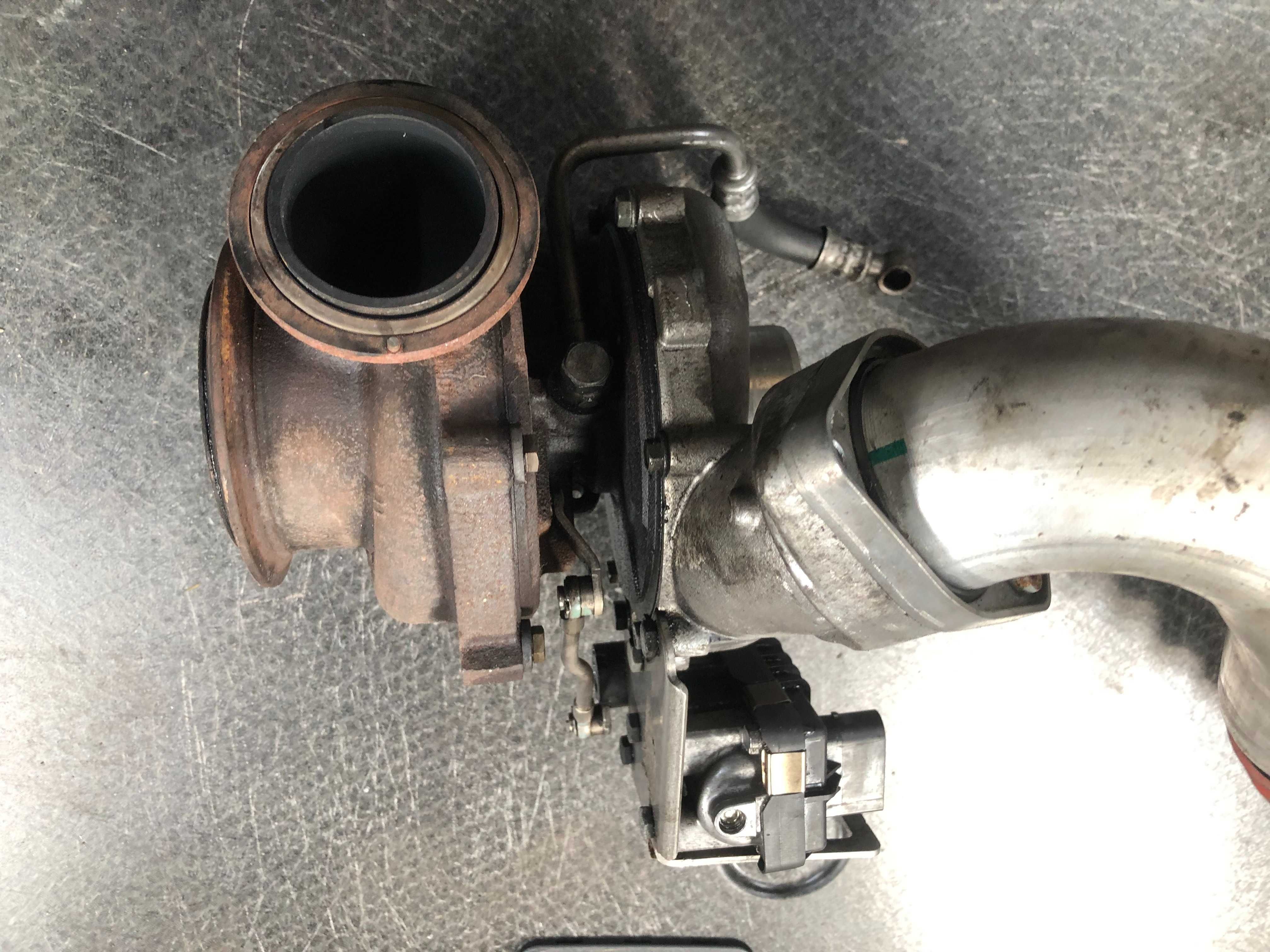 Turbo Turbina Turbosprężarka BMW E90 E91 E92 325d 330d 3.0d 231KM M57