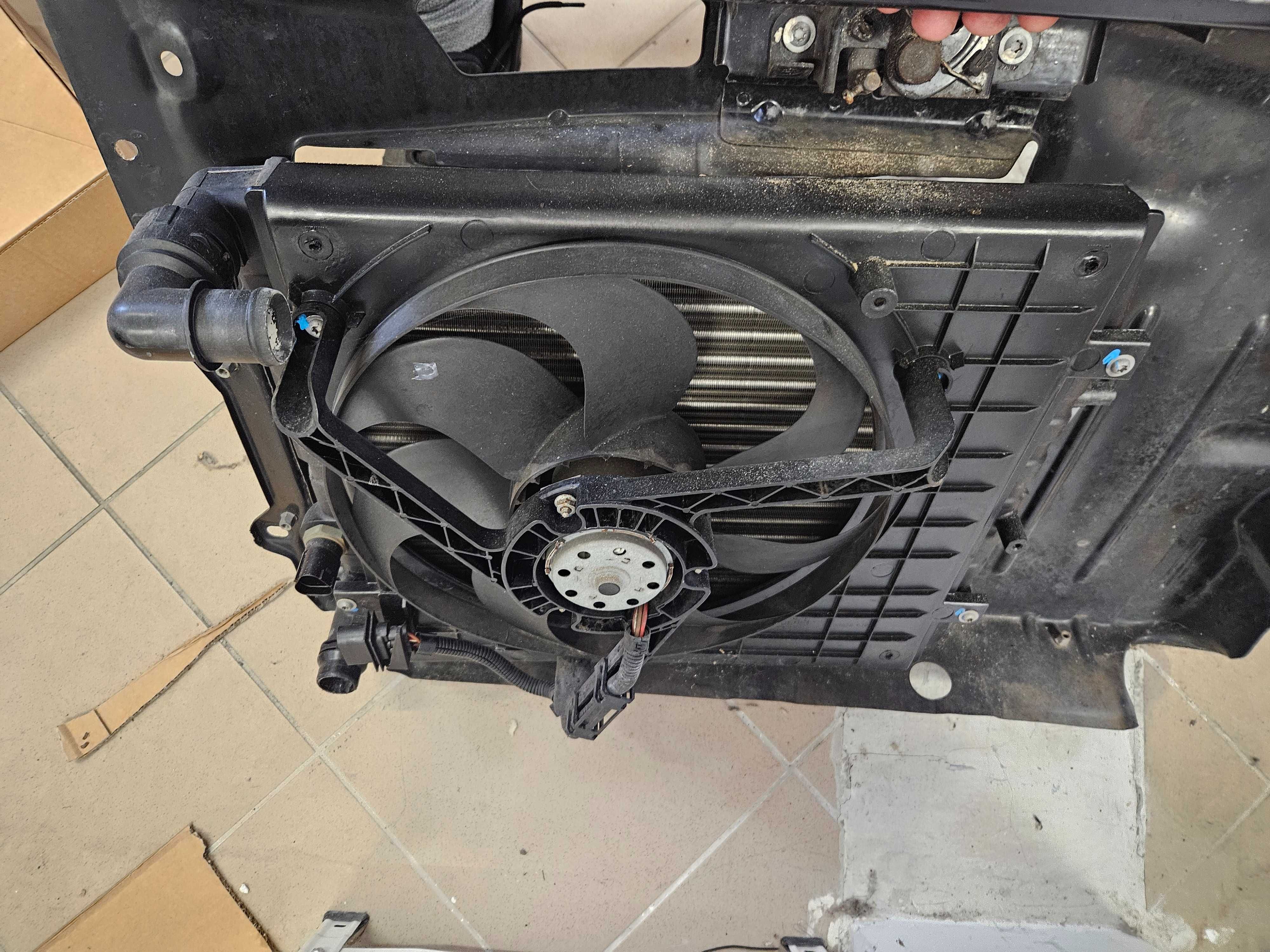 Pas Przedni VW FOX chłodnica