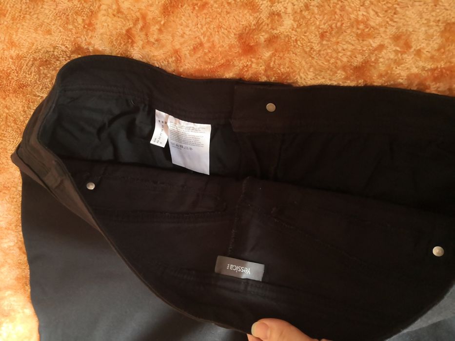 Джинсы новые р 56 со стрейчем