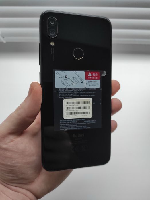Мобільний телефон Xiaomi Redmi Note 7 ідеальний стан