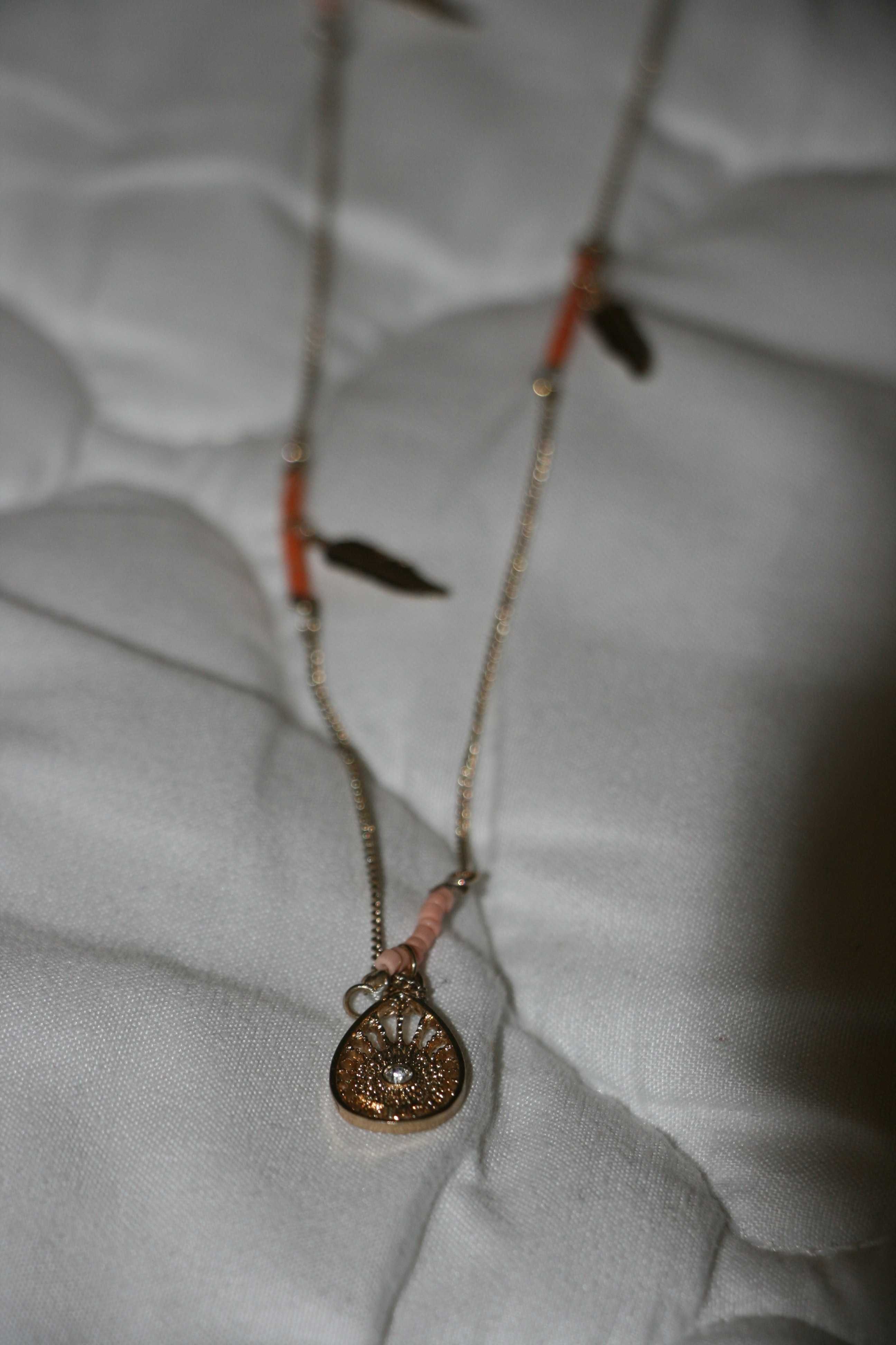 Conjunto Colares Stradivarius