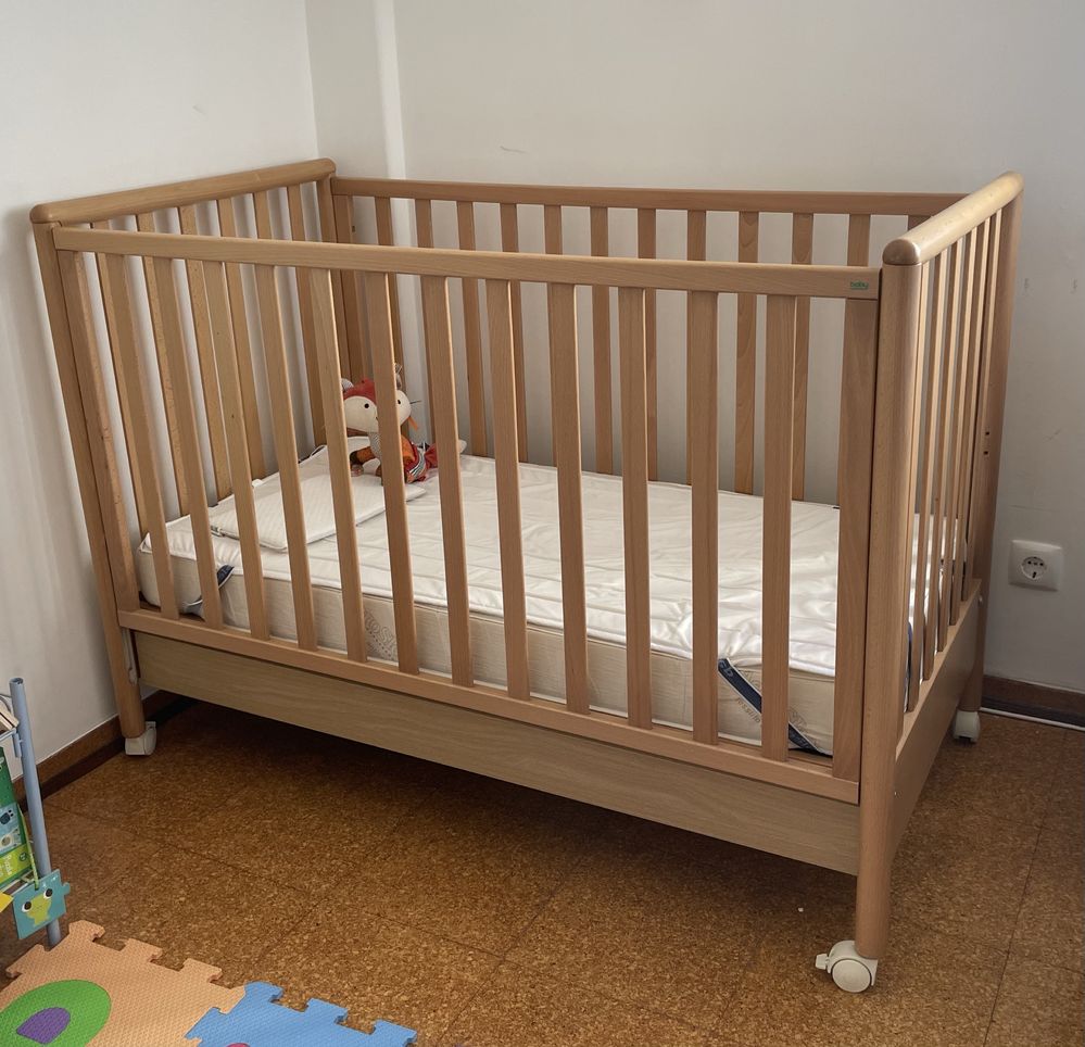 Berço Ikea + colchão + protector