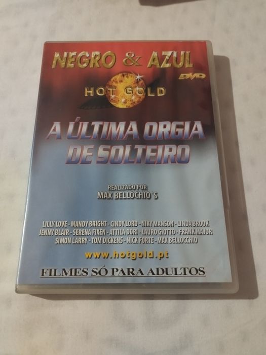 Filmes pornográficos em CD