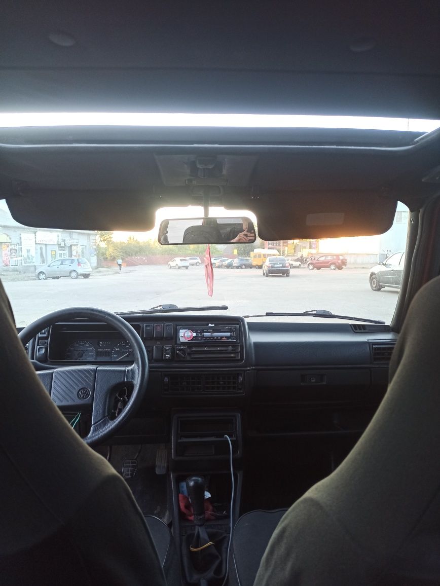 Продам jetta 2 страховка