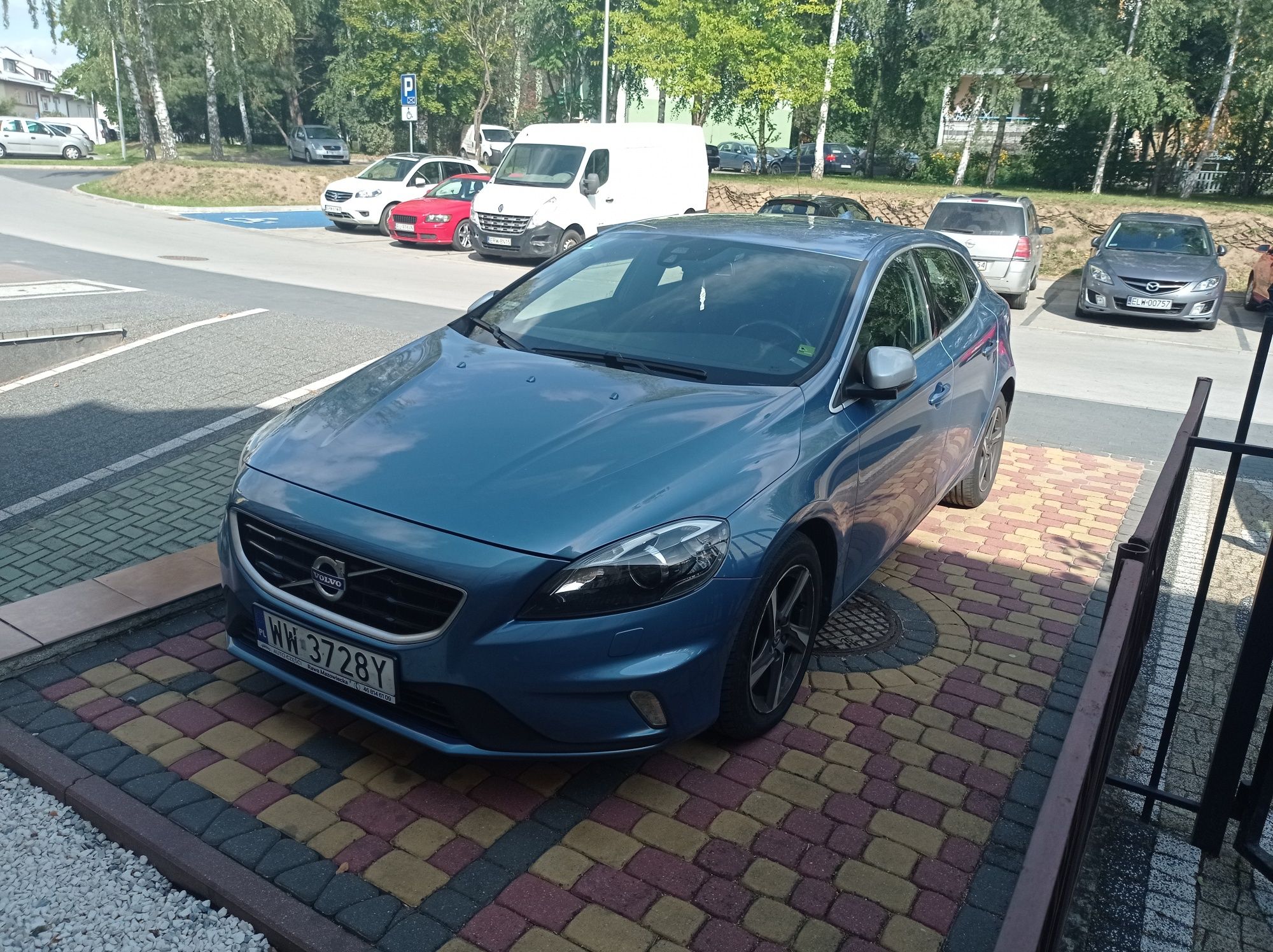 Volvo V40 r design 2015 rok ful opcja