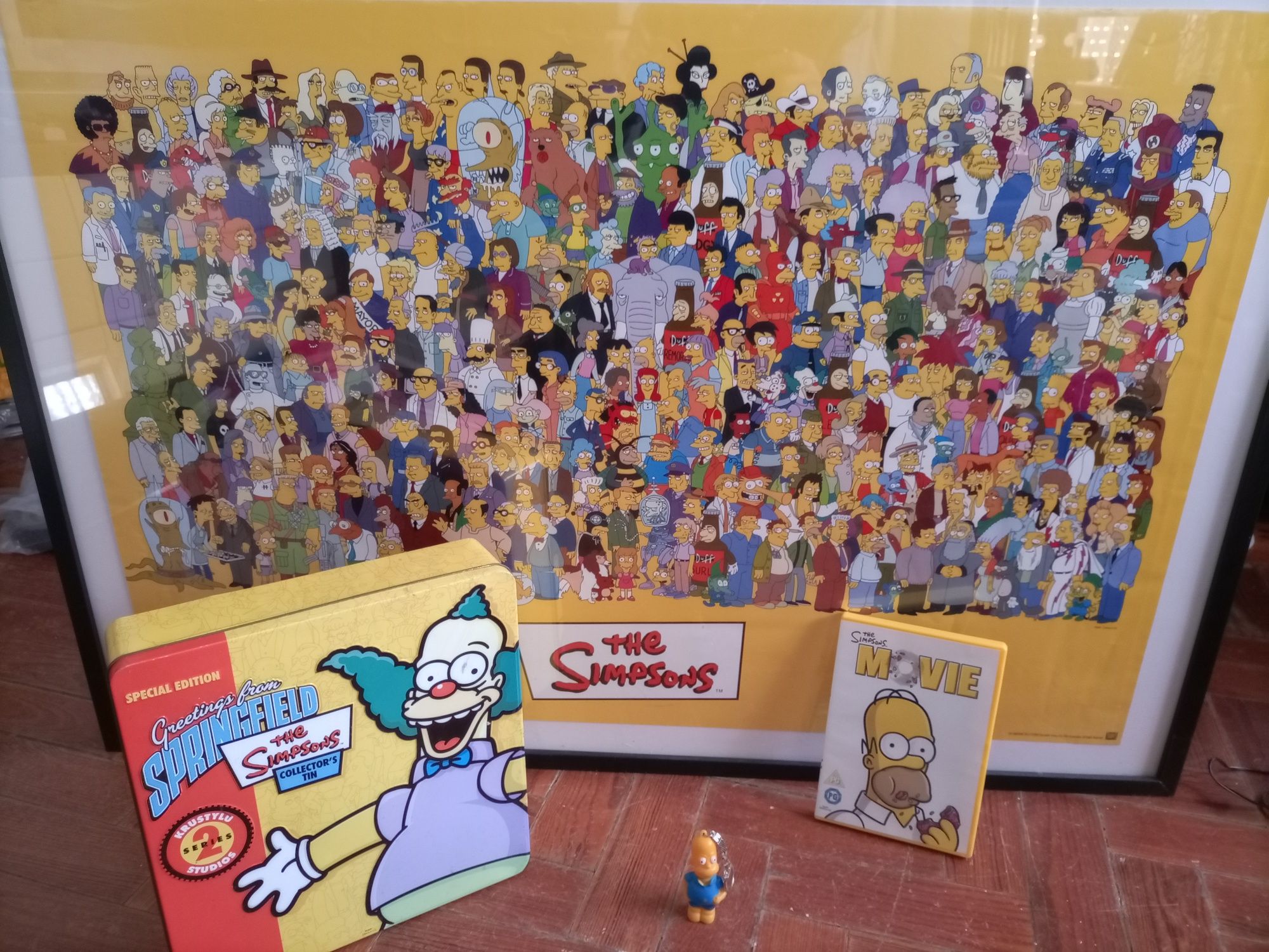 Bonecos The Simpsons -  quadro, figuras e dvd