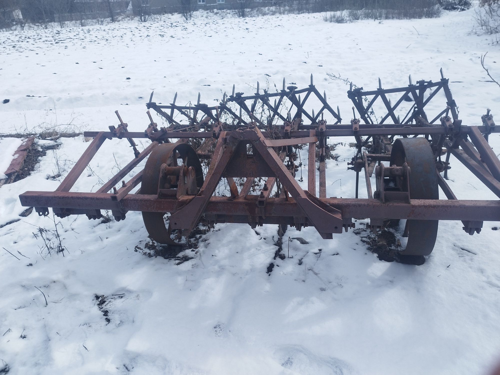 Продам трактор ЮМЗ 6 +плуг+культиватор+косілка