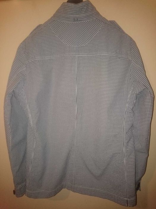 Эксклюзивная легкая куртка Hugo Boss Selection. 46 р