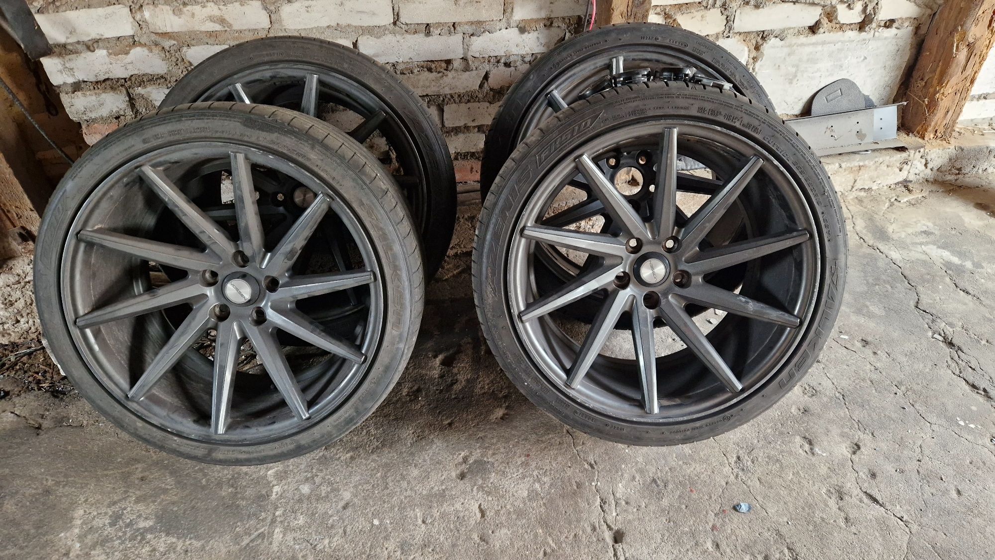 Alufelgi 5x112 19 cali Vossen