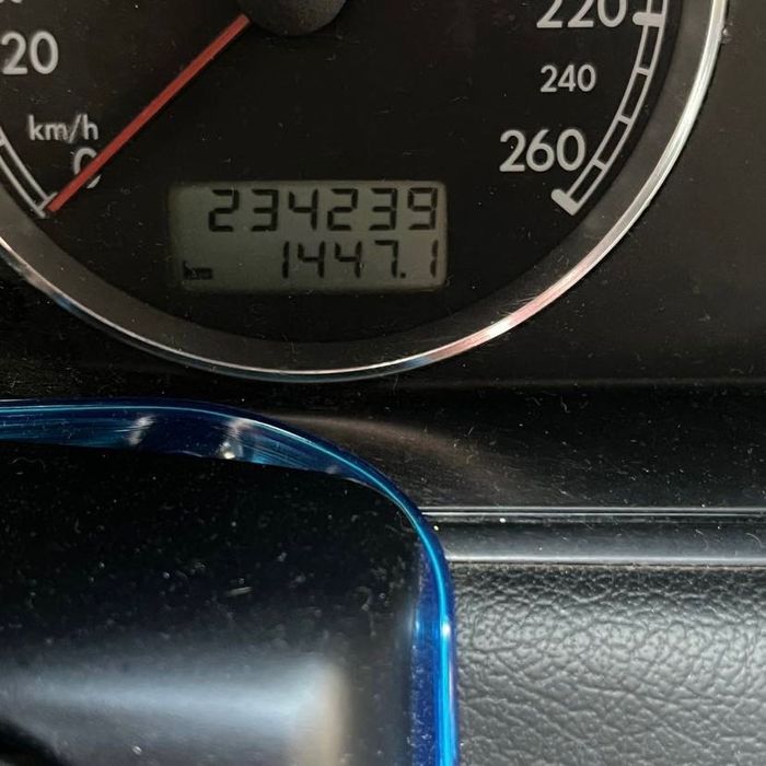 Продаю Volkswagen Passat b5 2001 коробка автомат