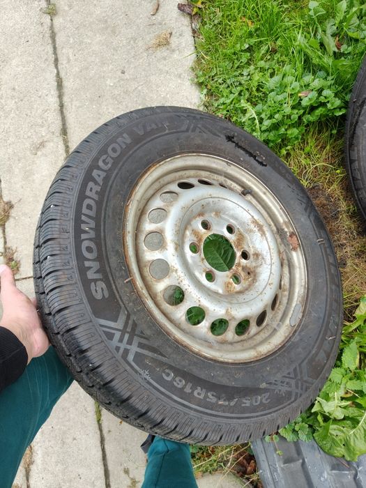 Koła zimowe Imperial 205/75 R16C Sprinter w906
