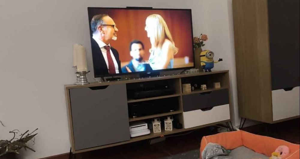 mobília sala de jantar e sala de estar