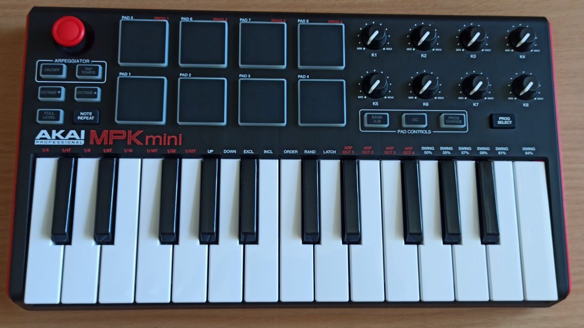 MIDI-контролер Akai MPK Mini MK2