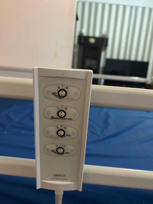 Cama articulada em excelente estado