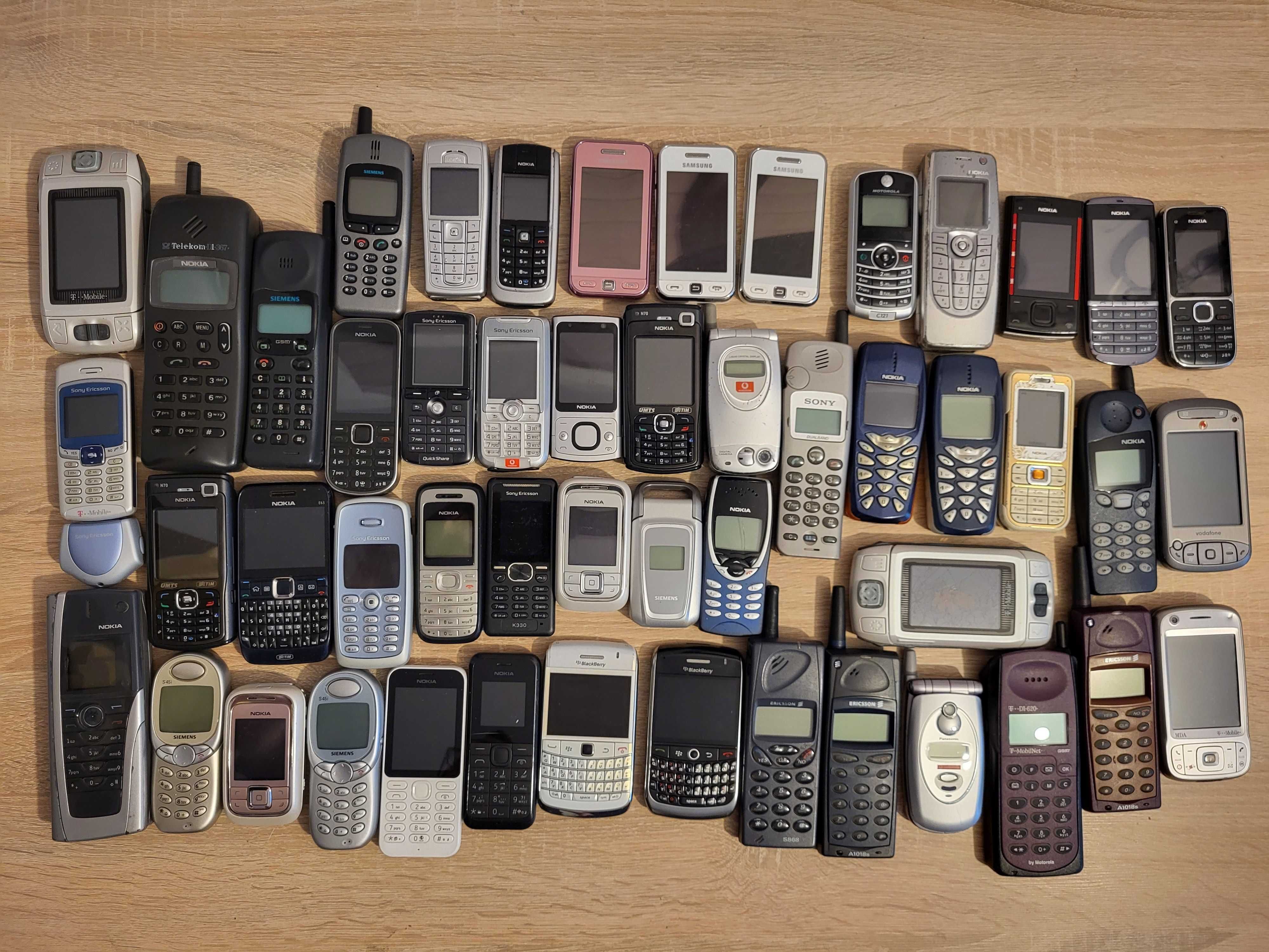 Stare telefony komórkowe kolekcja zestaw złom odzysk elektronika Nokia