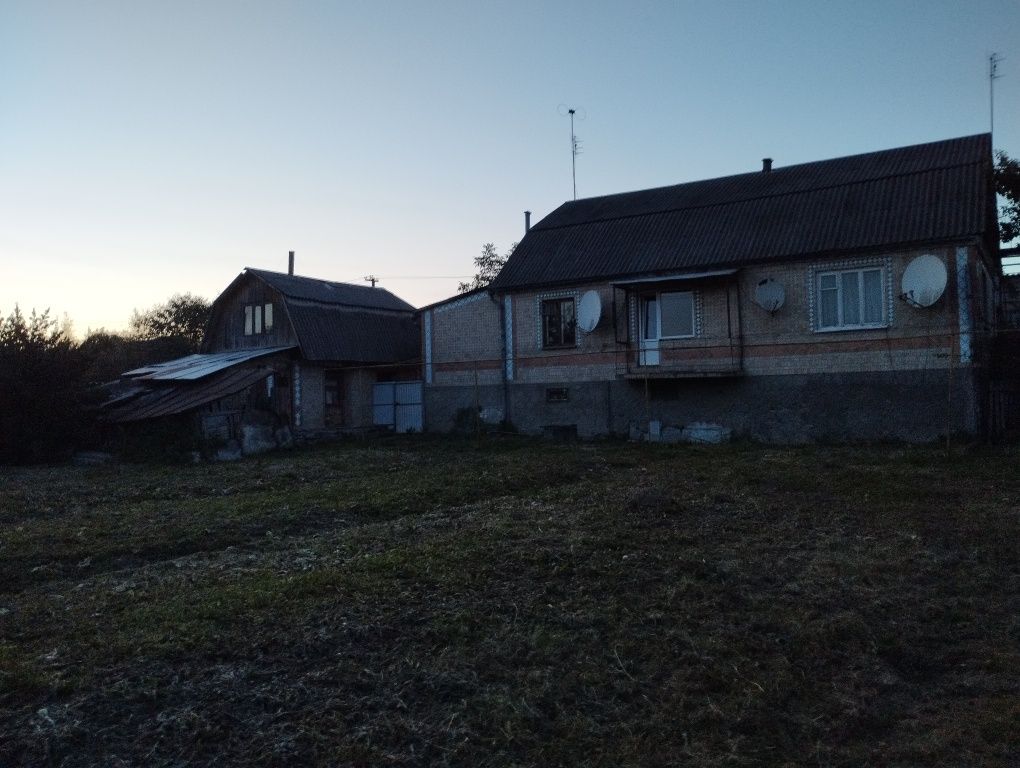 Продам будинок в Полонному