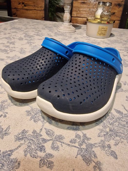Klapki Crocs rozm 33