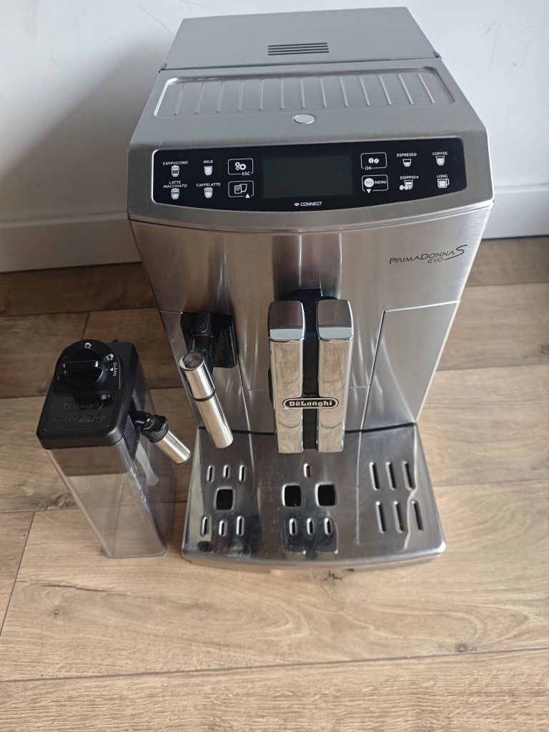 Ekspres ciśnieniowy delonghi primadonna evo s bardzo ładny mało używan