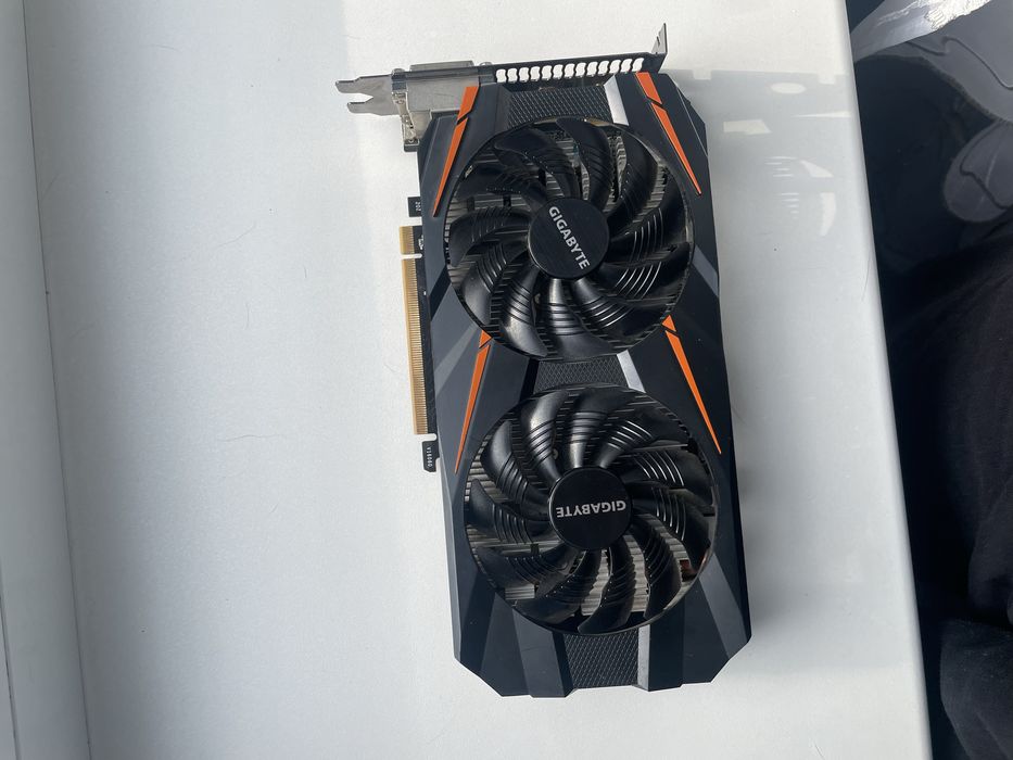 Відеокарта 1060 6gb