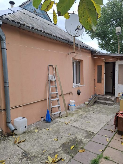 Продаж будинку Нові Безрадичі,вул.Жовтнева.Київська обл,15 км до Києва